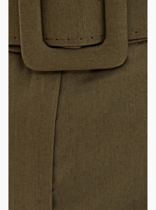 Shorts de algodón de cintura alta con detalle de bolsillo y cinturón hiccup - Kiabi Shorts de algodón de cintura alta con detalle de bolsillo y cinturón hiccup - Kiabi
