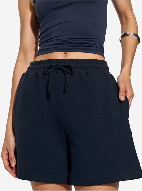 Shorts de chándal de tiro medio con cordón busem - Kiabi Shorts de chándal de tiro medio con cordón busem - Kiabi