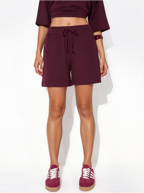 Shorts de chándal de tiro medio con cordón busem - Kiabi Shorts de chándal de tiro medio con cordón busem - Kiabi