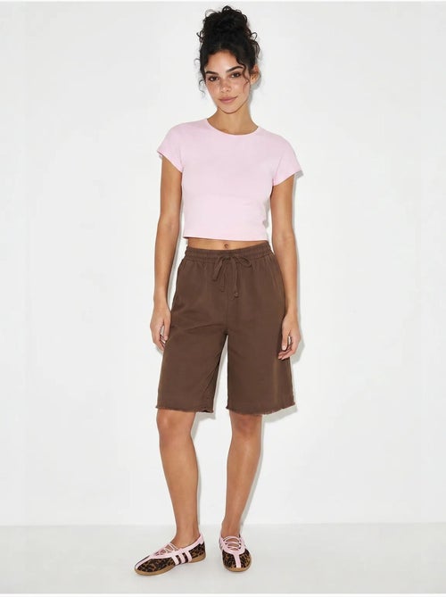 Shorts de pierna ancha y cintura alta en mezcla de algodón lucci - Kiabi Shorts de pierna ancha y cintura alta en mezcla de algodón lucci - Kiabi