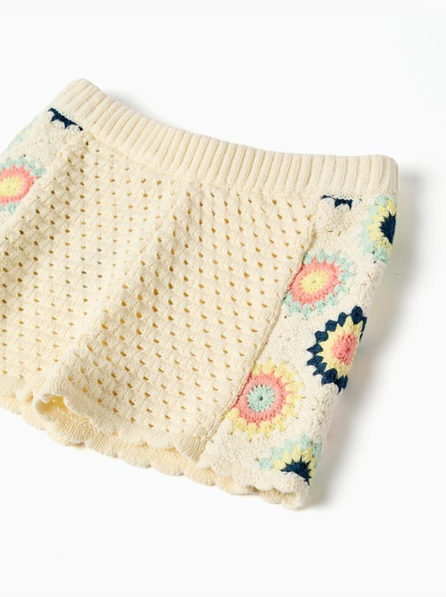 Shorts de punto de algodón con flores de croché - Kiabi
