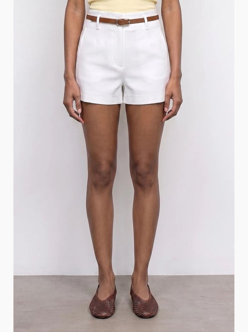 Shorts de punto sastre de tiro alto con cinturón dilvin - Kiabi Shorts de punto sastre de tiro alto con cinturón dilvin - Kiabi