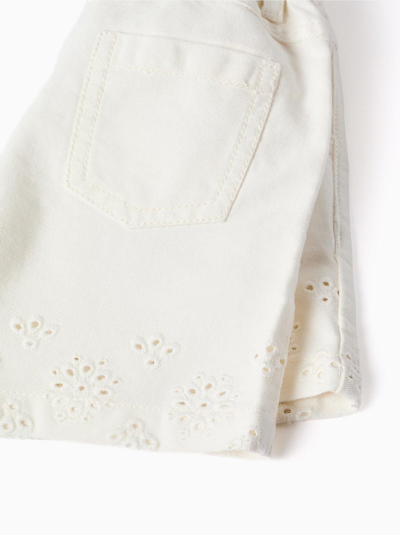 Shorts de sarga con bordado inglés Beige claro - Kiabi