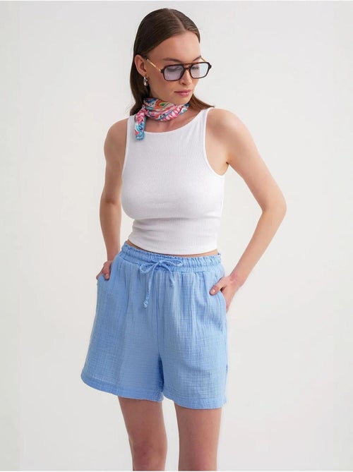 Shorts de tiro alto texturizados de pernera ancha mixray - Kiabi Shorts de tiro alto texturizados de pernera ancha mixray - Kiabi