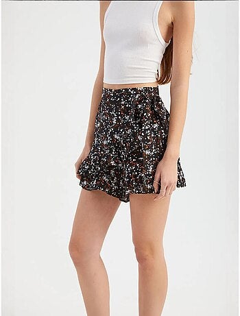 Shorts florales de cintura alta con detalle de cinturón hiccup