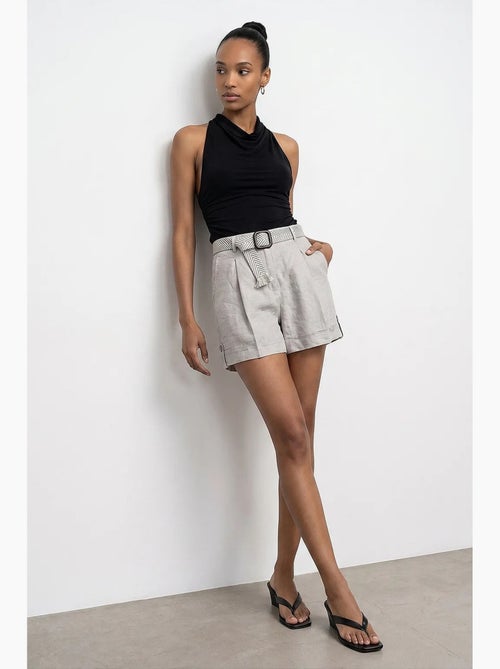Shorts sastre de lino de mujer de tiro alto dilvin - Kiabi Shorts sastre de lino de mujer de tiro alto dilvin - Kiabi