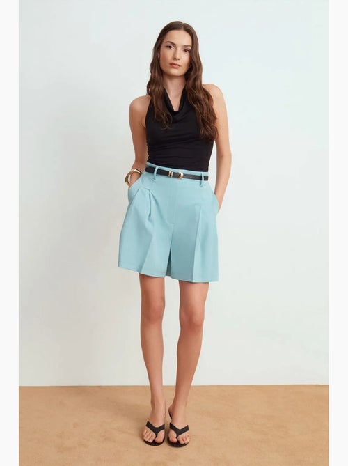 Shorts sastre de pernera ancha de tiro alto dilvin - Kiabi Shorts sastre de pernera ancha de tiro alto dilvin - Kiabi