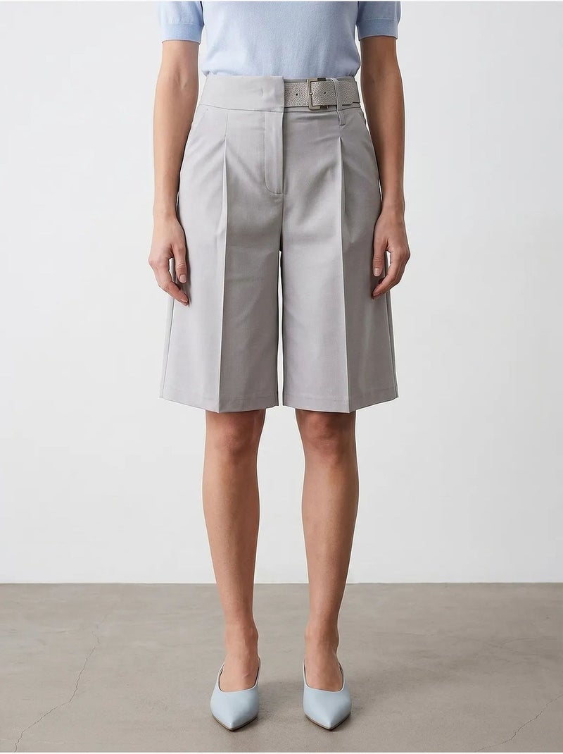 Shorts sastre de tiro alto y pernera ancha con cinturón dilvin Gris claro - Kiabi