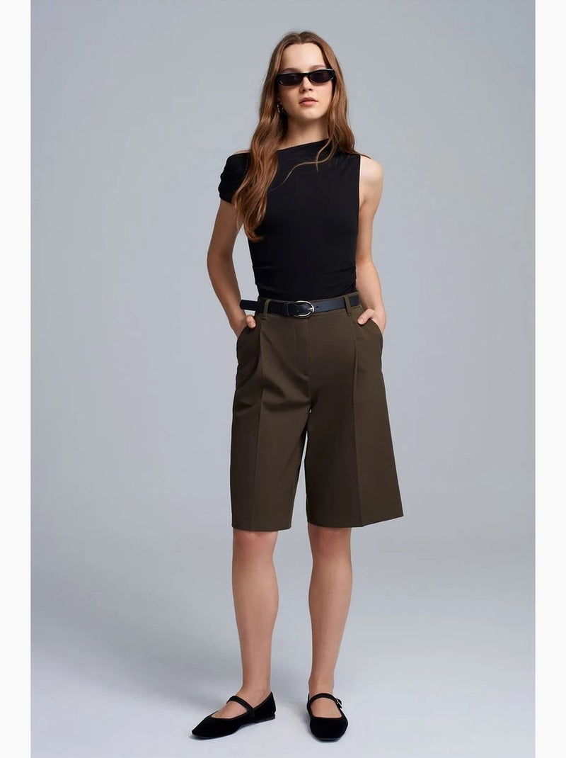 Shorts sastre de tiro alto y pernera ancha dilvin Verde caqui - Kiabi
