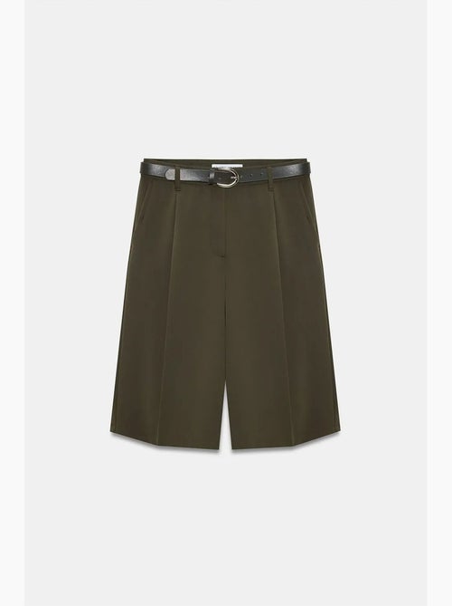 Shorts sastre de tiro alto y pernera ancha dilvin - Kiabi Shorts sastre de tiro alto y pernera ancha dilvin - Kiabi