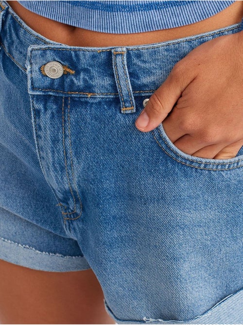 Shorts vaqueros de algodón de tiro alto dilvin - Kiabi Shorts vaqueros de algodón de tiro alto dilvin - Kiabi