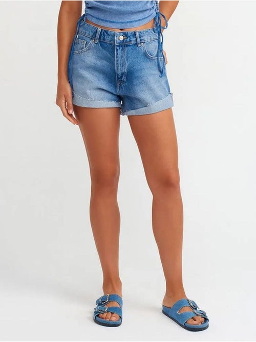 Shorts vaqueros de algodón de tiro alto dilvin - Kiabi Shorts vaqueros de algodón de tiro alto dilvin - Kiabi
