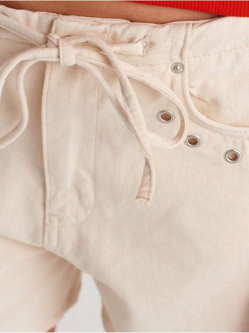 Shorts vaqueros de algodón para mujer con cintura de cordón dilvin - Kiabi Shorts vaqueros de algodón para mujer con cintura de cordón dilvin - Kiabi