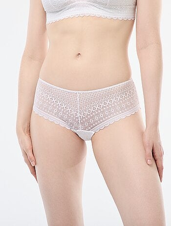 Shorty de encaje