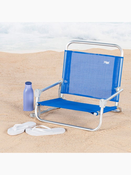 Silla de playa plegable pequeña c/asa de hombro aktive - Kiabi Silla de playa plegable pequeña c/asa de hombro aktive - Kiabi