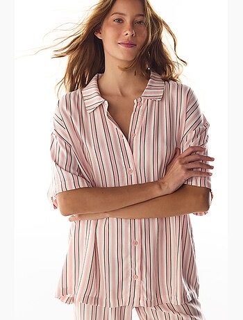 Sleep mode conjunto de pijama a rayas con camisa de manga corta y pantalón penti