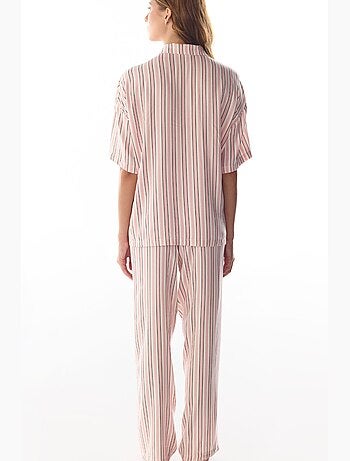Sleep mode conjunto de pijama a rayas con camisa de manga corta y pantalón penti