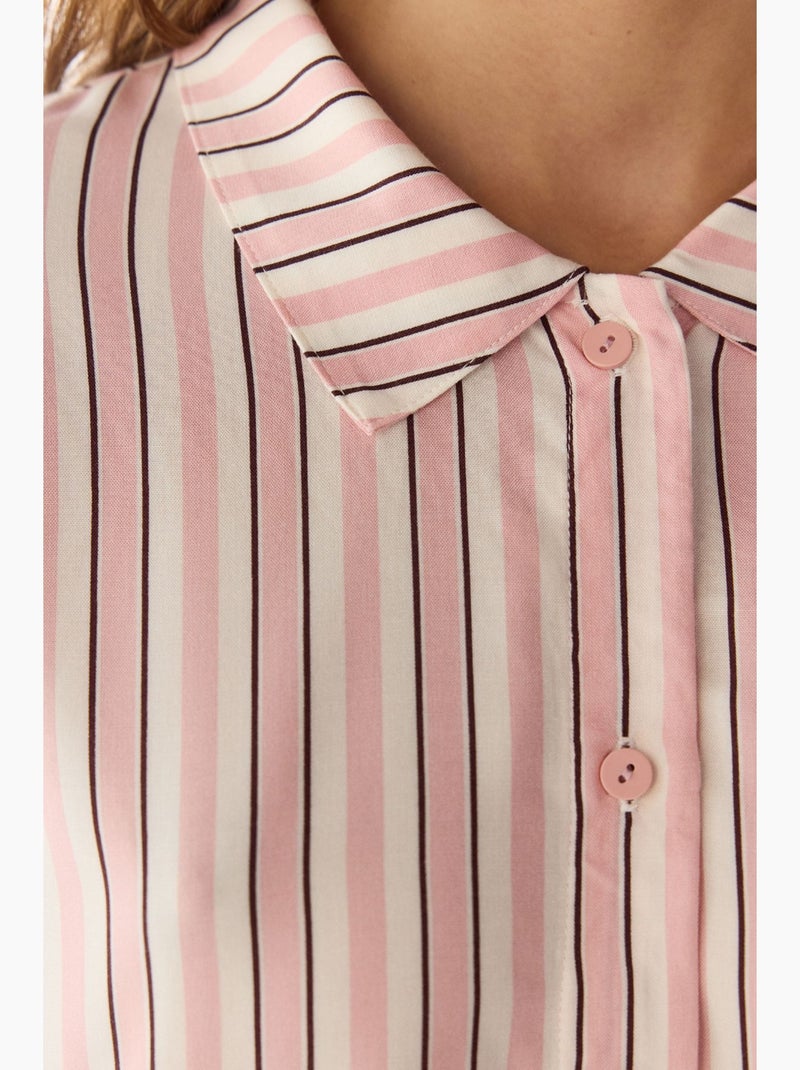 Sleep mode conjunto de pijama a rayas con camisa de manga corta y pantalón penti Rosa/Blanco - Kiabi