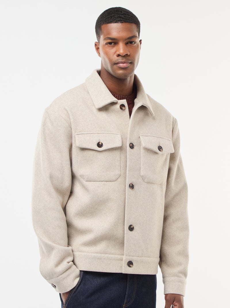 Sobrecamisa con 2 bolsillos de solapa abotonados en el pecho Beige - Kiabi