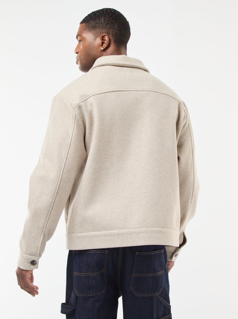 Sobrecamisa con 2 bolsillos de solapa abotonados en el pecho Beige - Kiabi