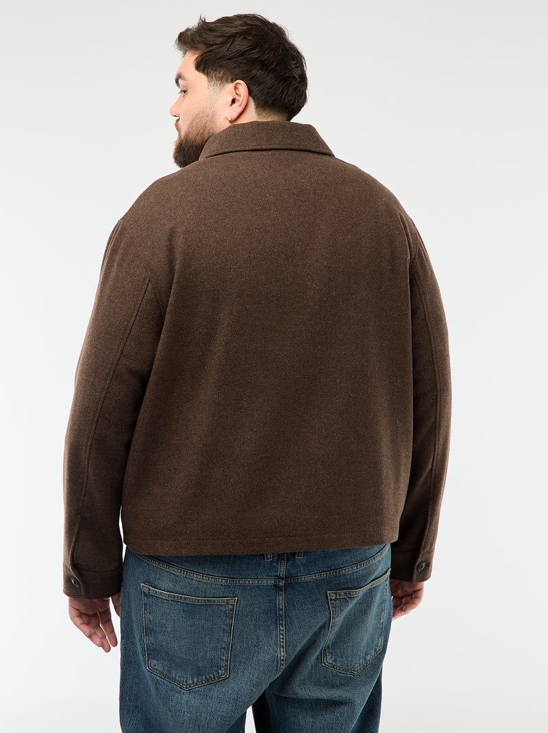 Sobrecamisa con abertura de cremallera y bolsillos con solapa Marron - Kiabi