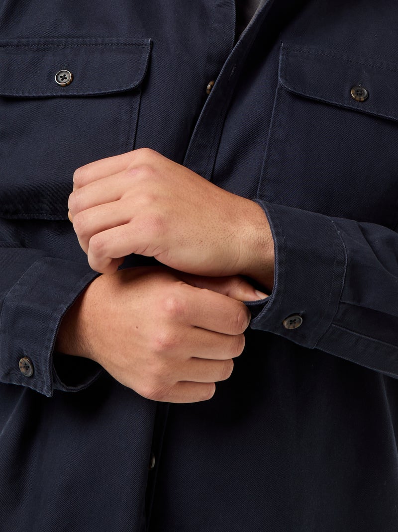 Sobrecamisa en twill con bolsillos en el pecho con solapa Azul - Kiabi