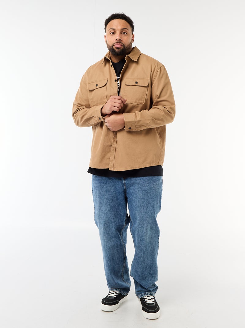 Sobrecamisa en twill con bolsillos en el pecho con solapa Beige - Kiabi