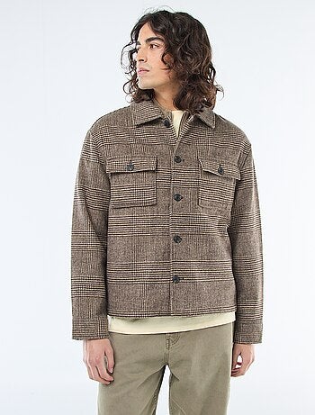 Sobrecamisa lisa cálida con bolsillos de solapa