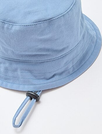 Sombrero de pescador con cordón de ajuste