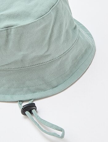 Sombrero de pescador con cordón de ajuste