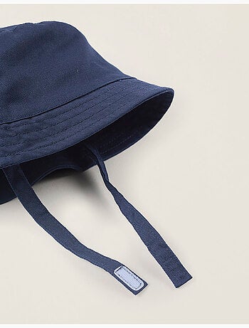 Sombrero de sarga con tiras laterales