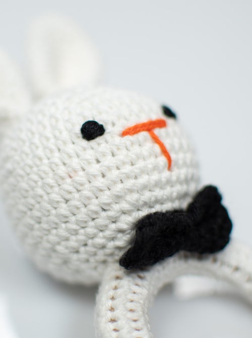 Sonajero de algodón tejido y madera natural | SEVIRA KIDS - Kiabi