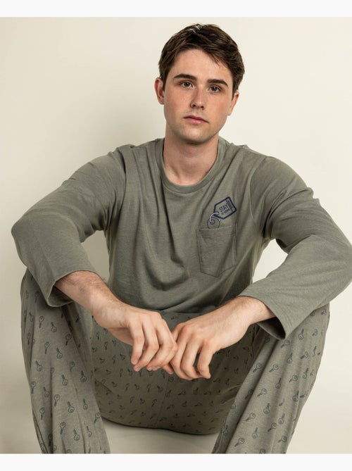 STAY AT HOME Pijama Manga Larga Keys para Hombre - Kiabi