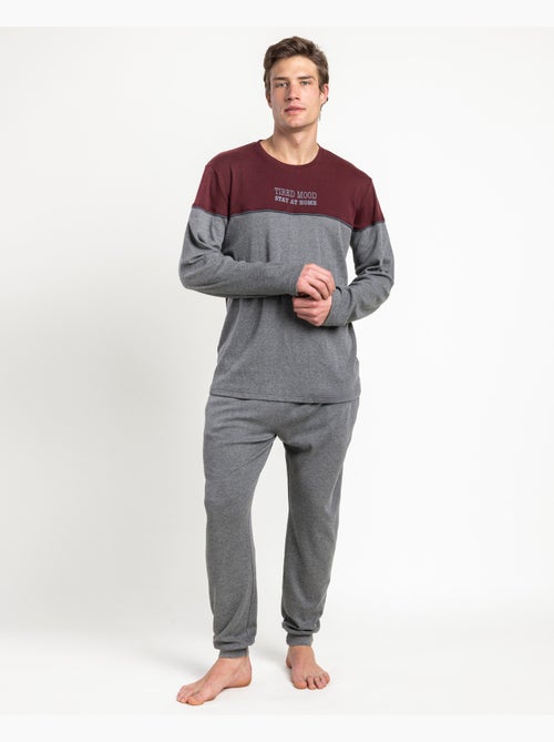 STAY AT HOME Pijama Manga Larga Tired Mood para Hombre - Kiabi STAY AT HOME Pijama Manga Larga Tired Mood para Hombre - Kiabi