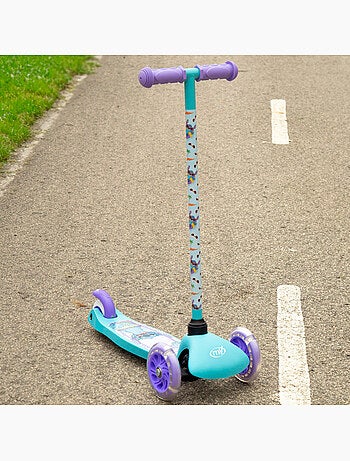 Stitch patinete 3 ruedas máx. 20 kg con luces