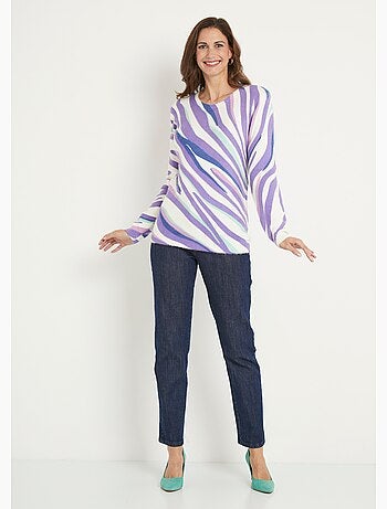 Suave jersey corto con cuello redondo y estampado gráfico