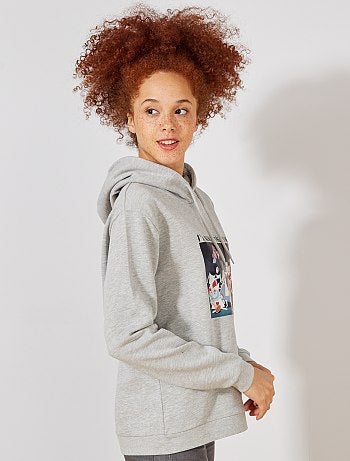 Sudadera 'Alicia en el país de las maravillas' - Kiabi