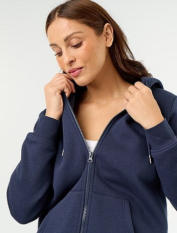 Sudadera con cremallera y capucha básica