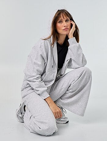 Sudadera básica de felpa ligera