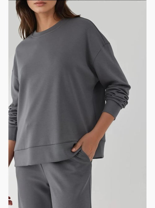 Sudadera básica de tacto suave hiccup - Kiabi Sudadera básica de tacto suave hiccup - Kiabi