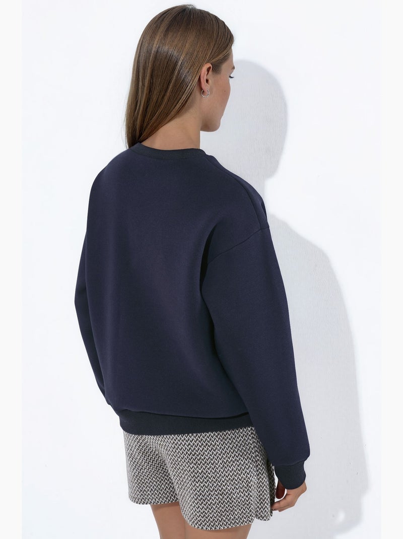 Sudadera bordada con cuello redondo hiccup Azul marino - Kiabi