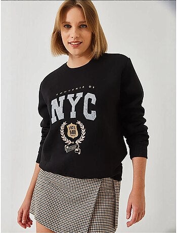 Sudadera bordada con tres hilos cepillados lucci