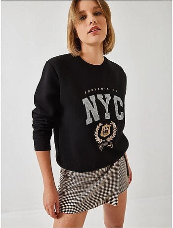 Sudadera bordada con tres hilos cepillados lucci