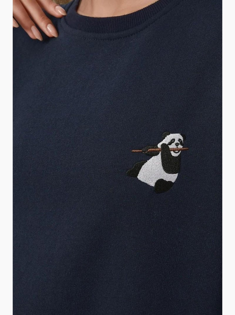 Sudadera cómoda de cuello redondo bordada con estampado animal hiccup Azul oscuro - Kiabi