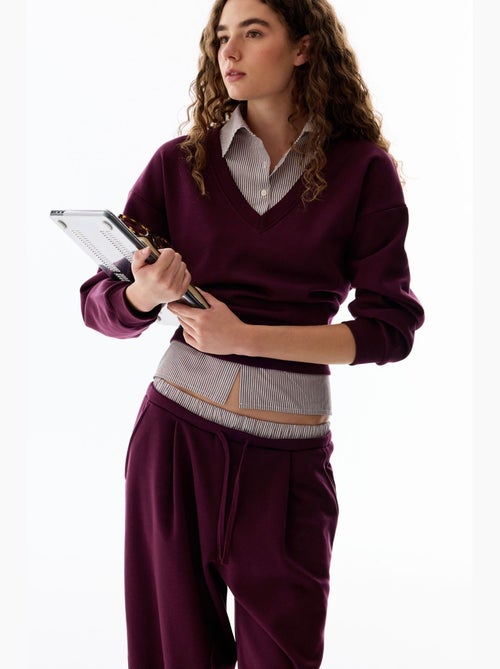 Sudadera con capa de camisa y cuello polo penti - Kiabi Sudadera con capa de camisa y cuello polo penti - Kiabi