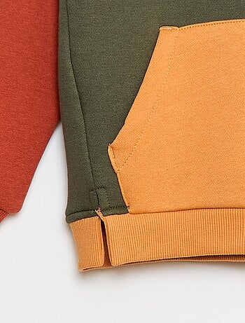 Sudadera con capucha color block