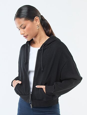 Sudadera con capucha corta