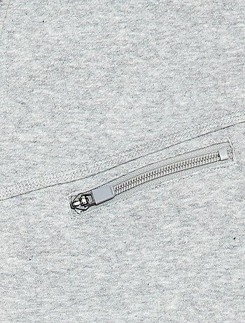 Sudadera con capucha de felpa