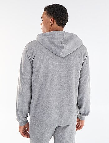 Sudadera con capucha de felpa