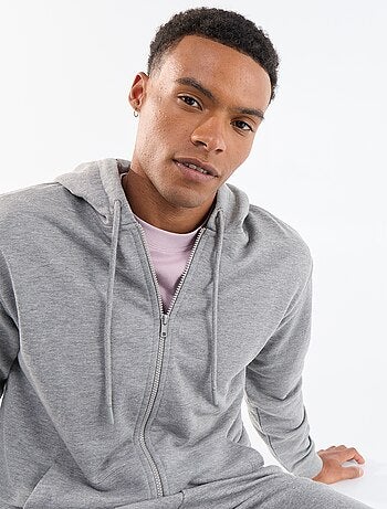 Sudadera con capucha de felpa